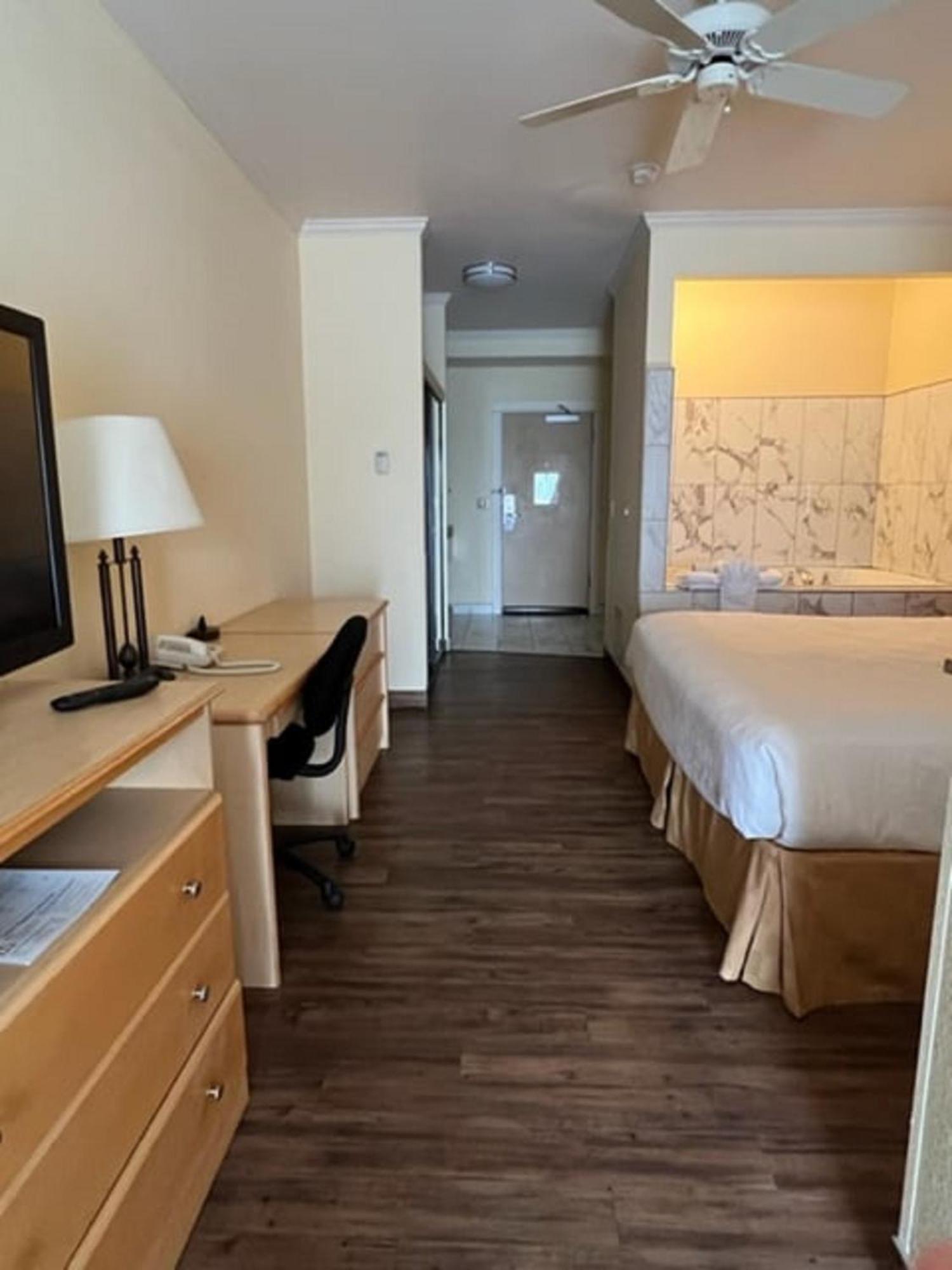 Lighthouse Suites Inn Ocean Shores Ngoại thất bức ảnh