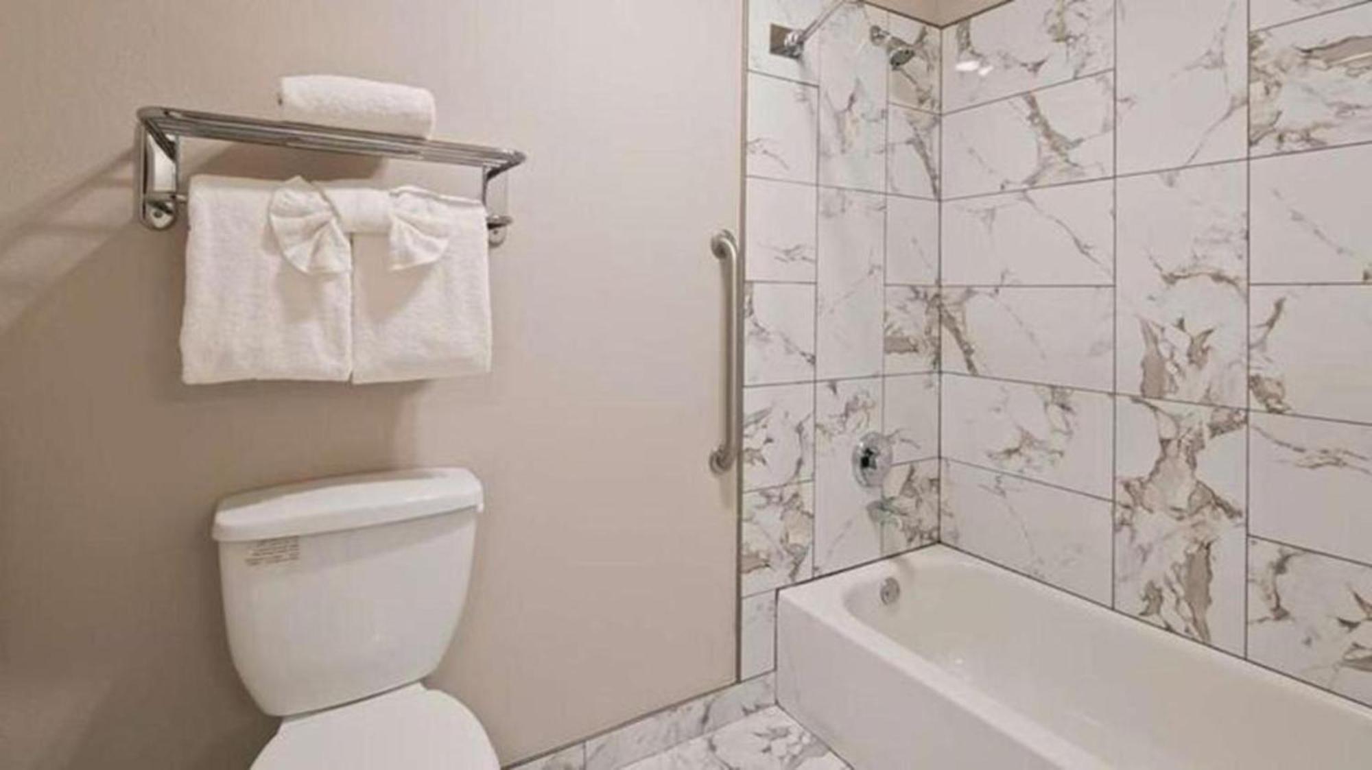 Lighthouse Suites Inn Ocean Shores Ngoại thất bức ảnh